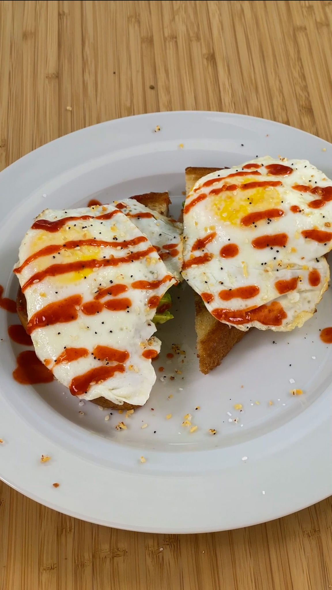 Healthy Avocado Toast with Egg – Easy Breakfast